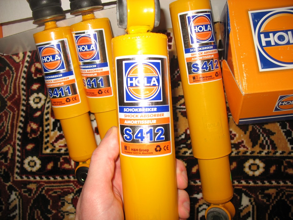 Амортизатори 2121 HOLA 4