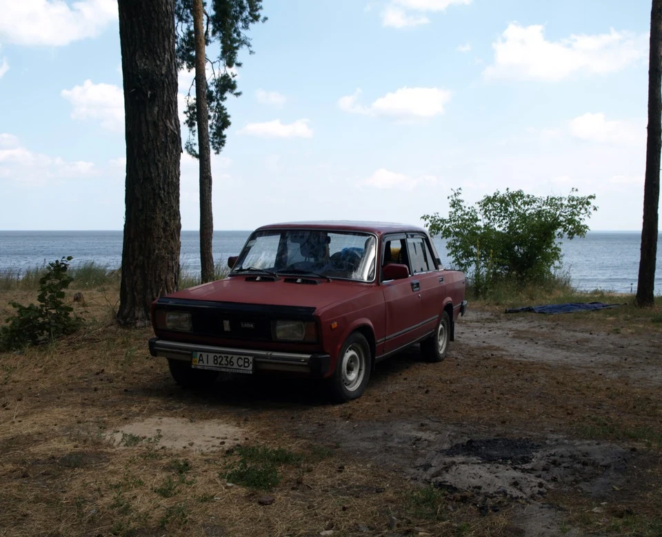 Поїздка на Київське водосховище, або де відпочити біля Києва з наметом