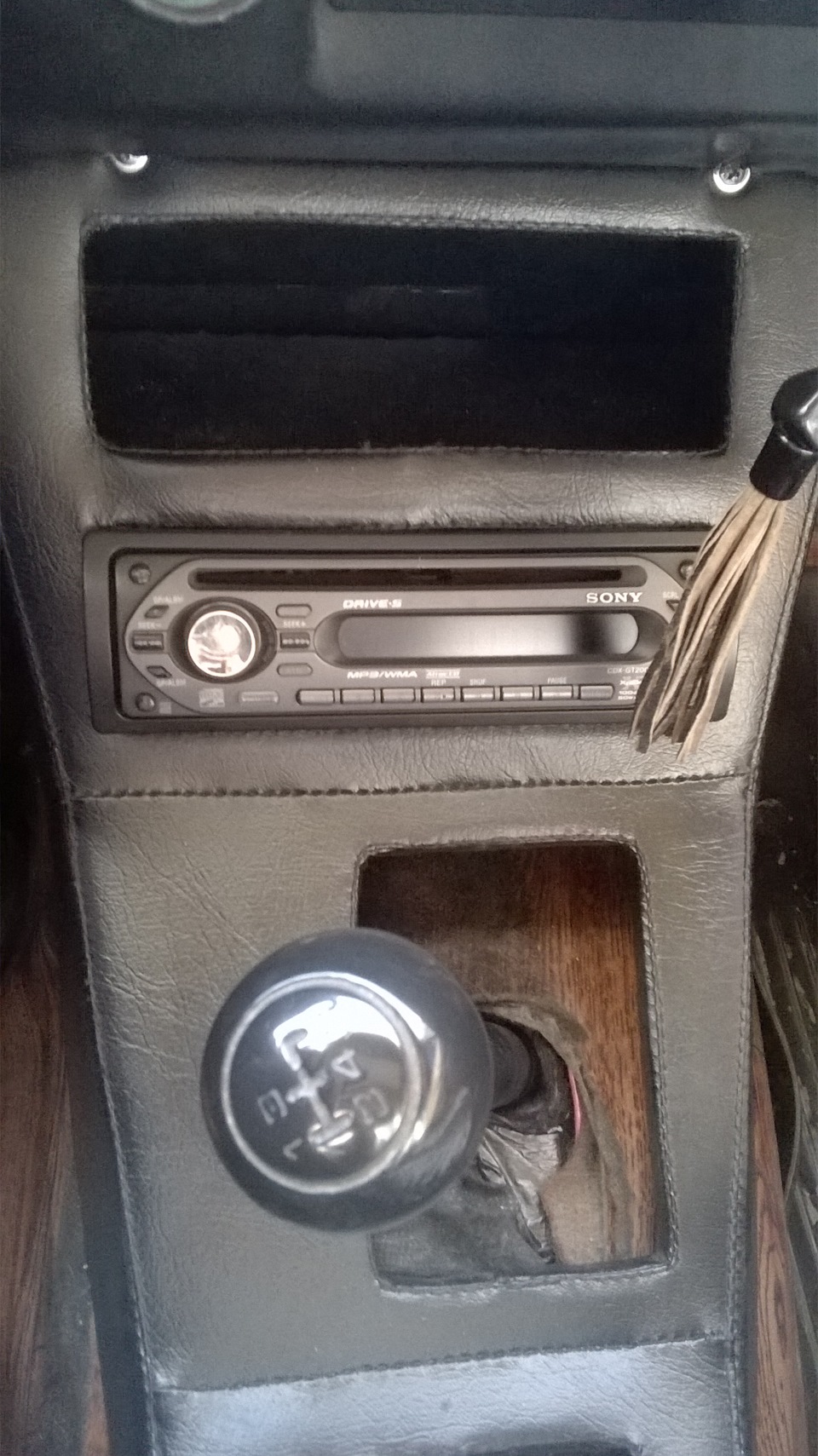що з ним SONY GT200E 1