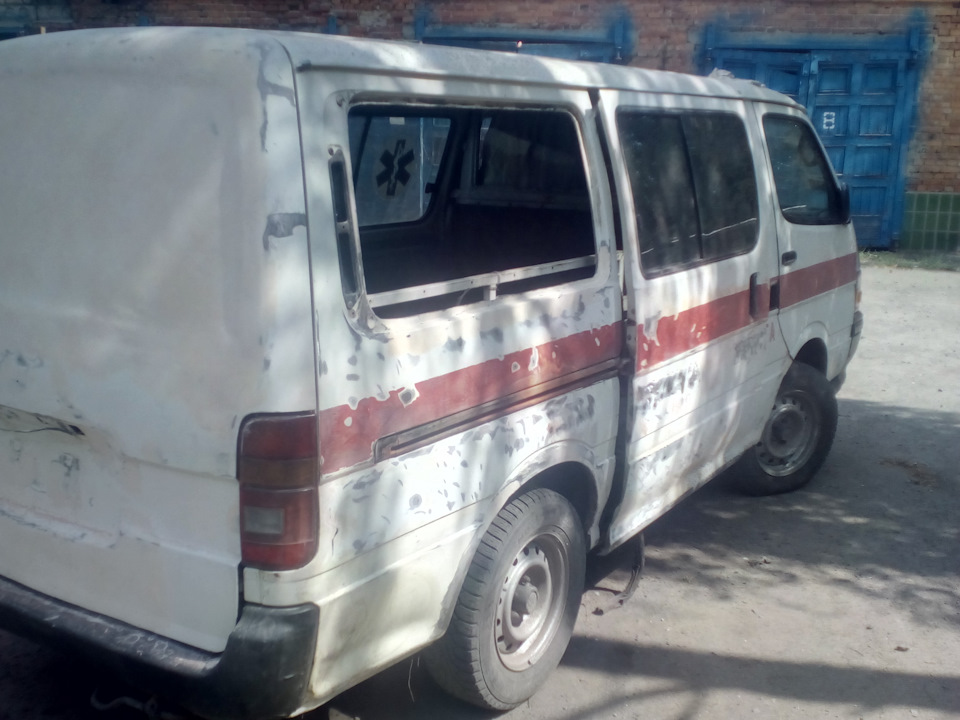 Toyota HIAce частина 2 4