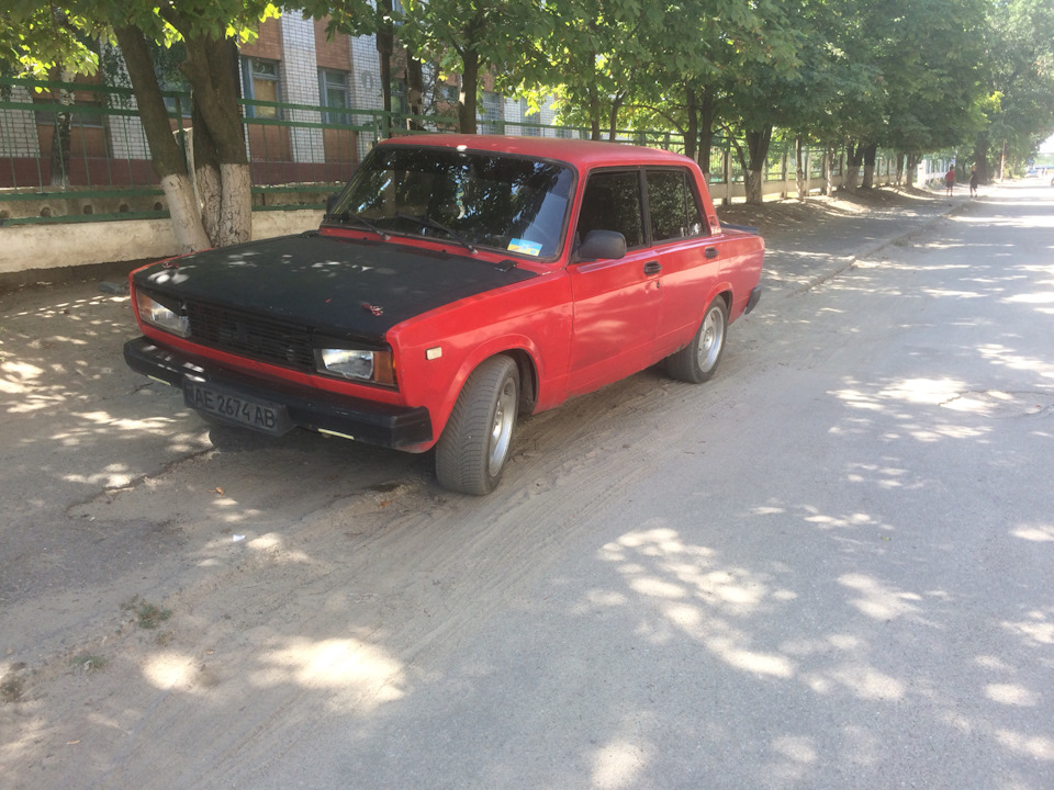 Borbet A 7j r15 на ВАЗ 2105 3