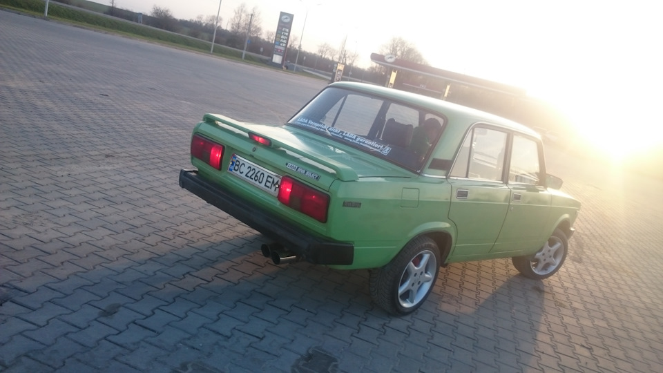 Спойлер LADA RIVA 1