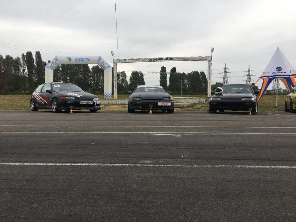 Друг продає Honda Civic на моторі від CRX - 5 500 (Київ) 2