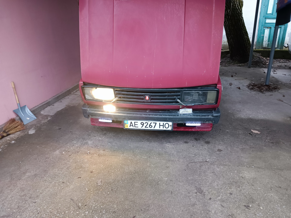 Автосвітло, гальма, частина 1 ... 3