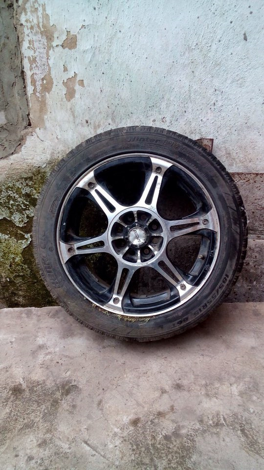 Продаються диски lawu r15 4