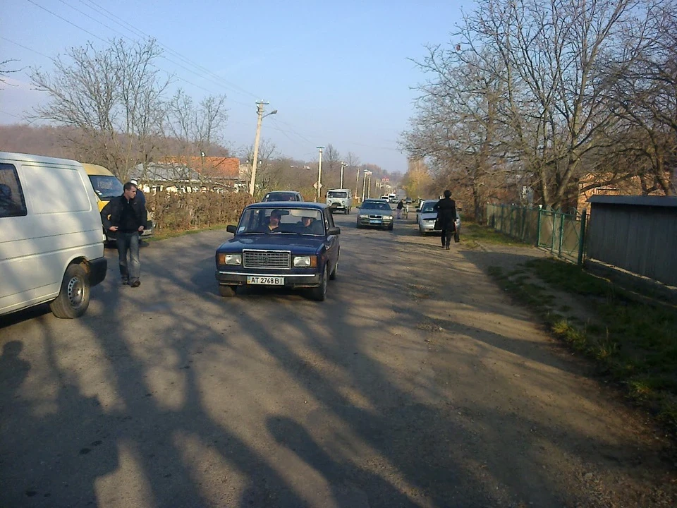 Перекриття доріг