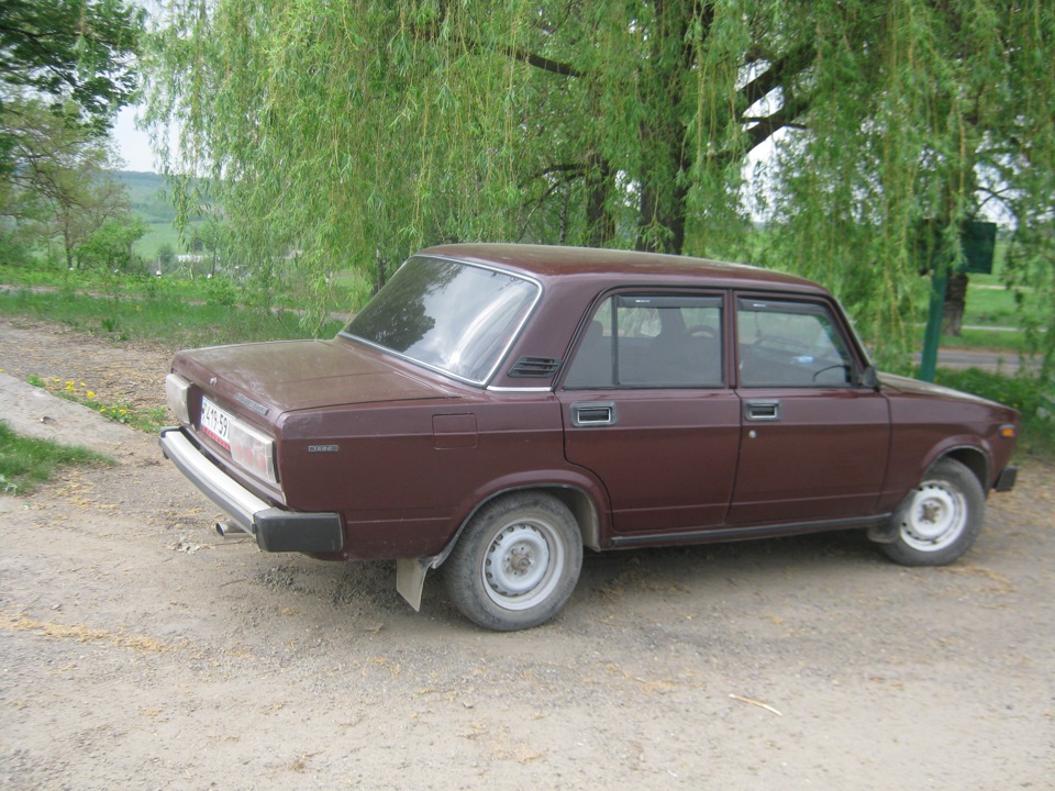 Минув місяць. 1
