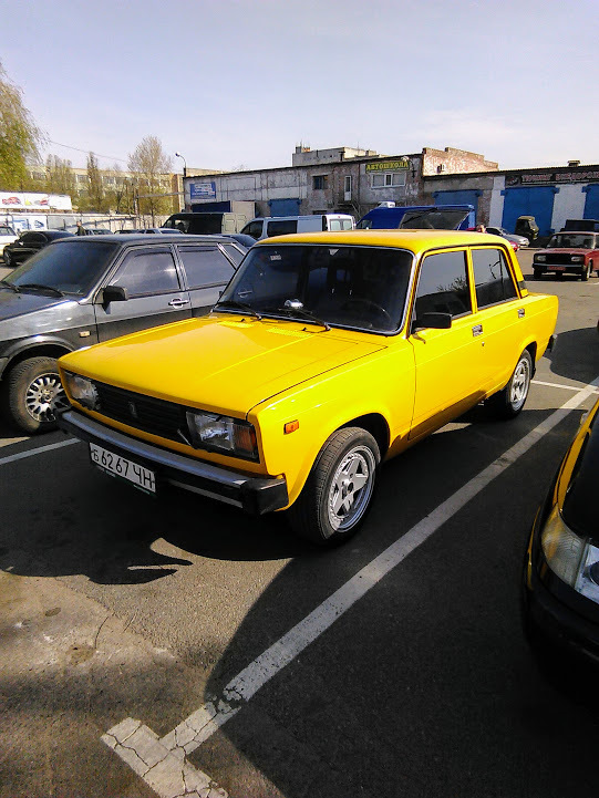 Задні пружини KYB RA5642 5