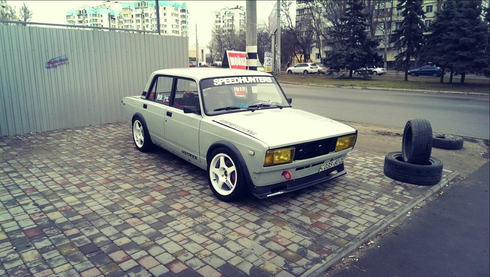 Виїхав з гаража 2