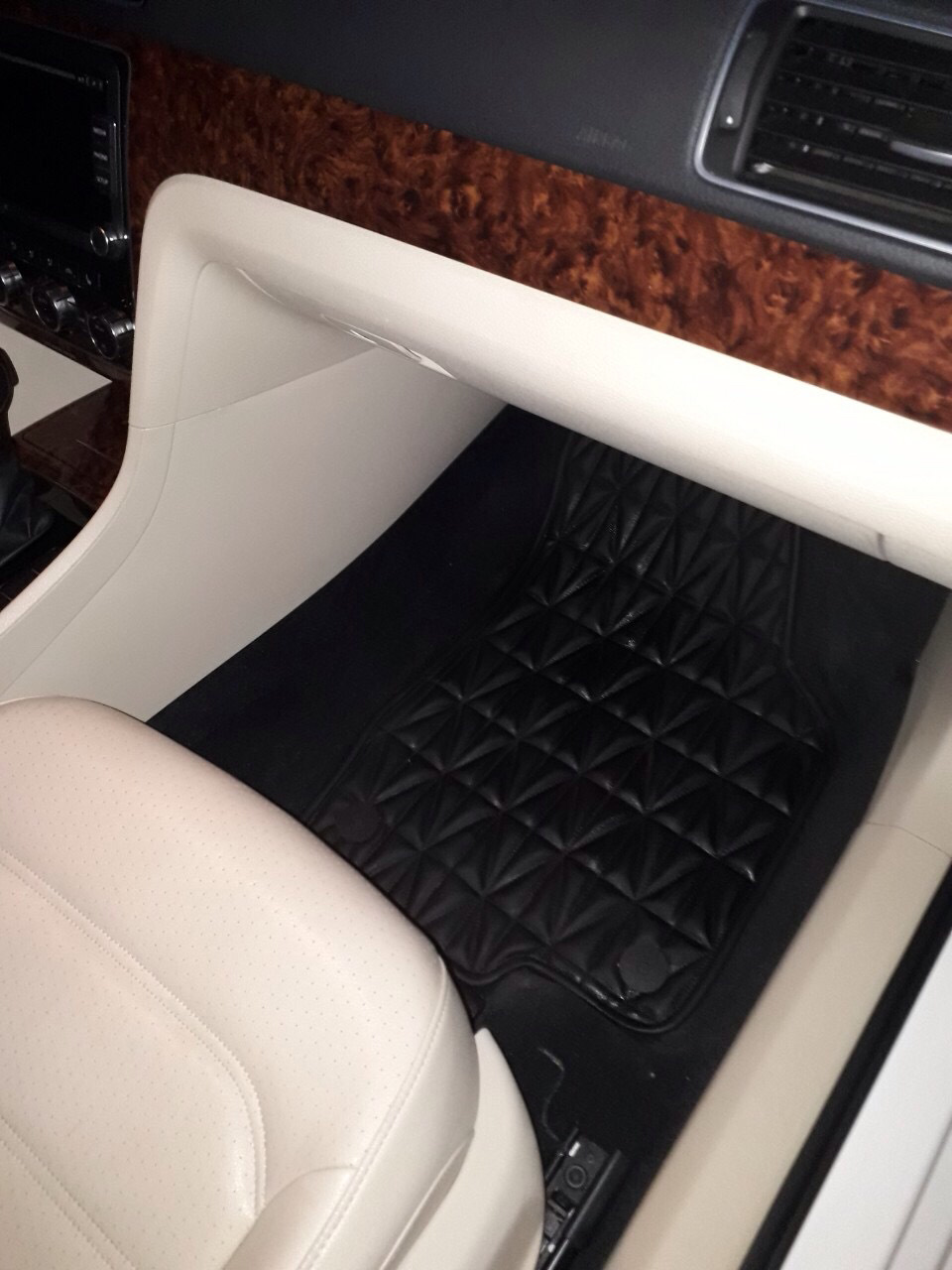 Індивідуальні килимки для Volkswagen Passat b7 (USA) 4