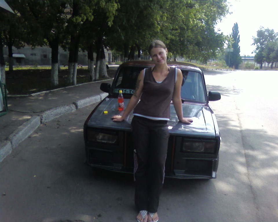 Знайшов старі фото коханих! 3