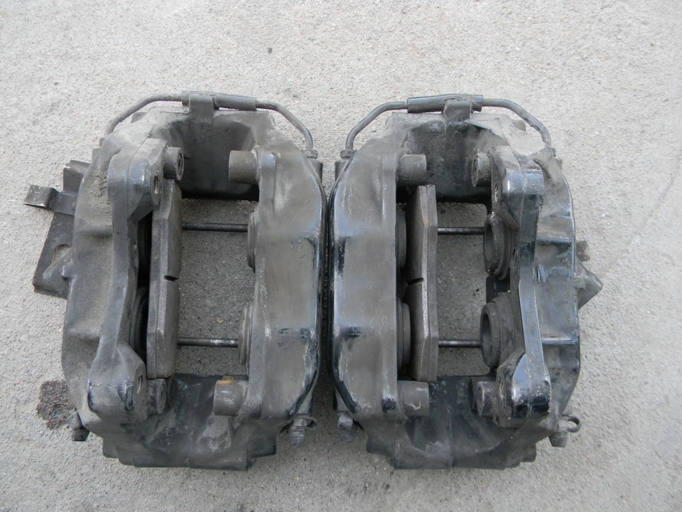 Тормоза BREMBO 4 поршня 3