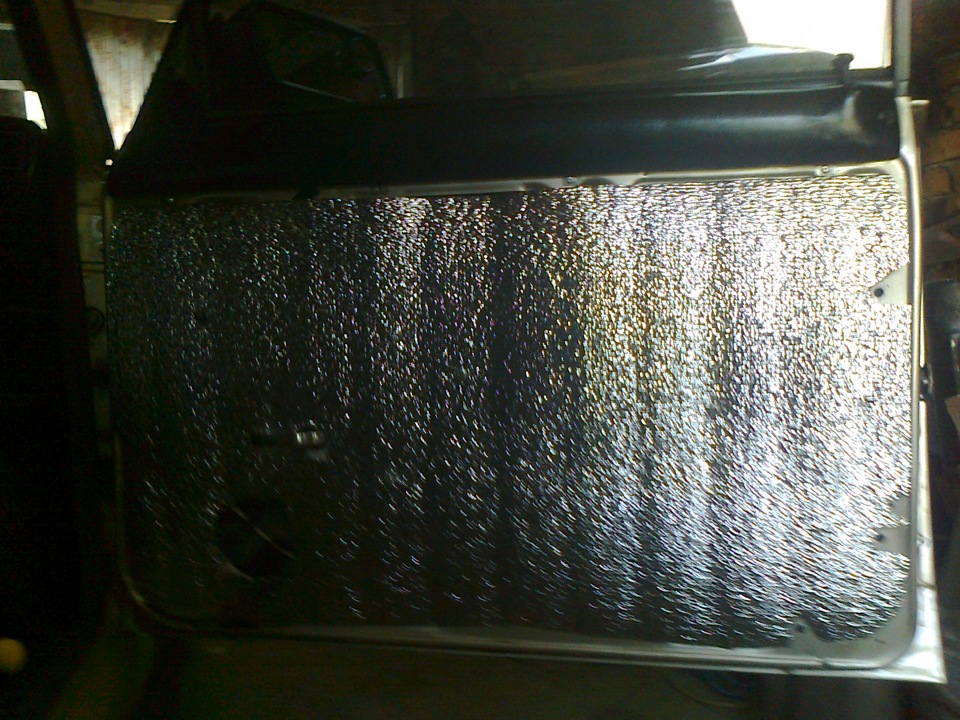 Обезшумка передніх дверей 3