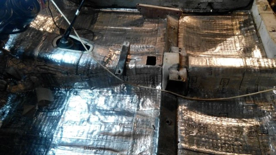 Шумовібрімось або віброшумимося-підготовка салону до нормальної музики