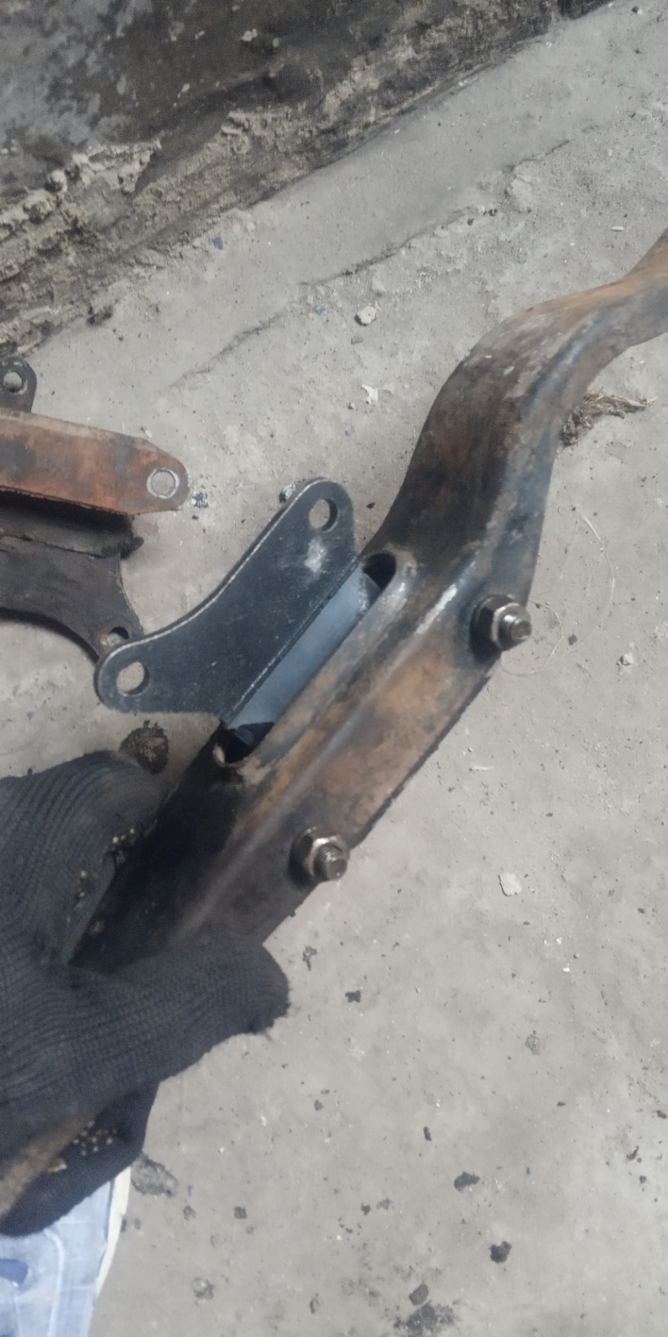 Заміна подушки КПП та інше. 2