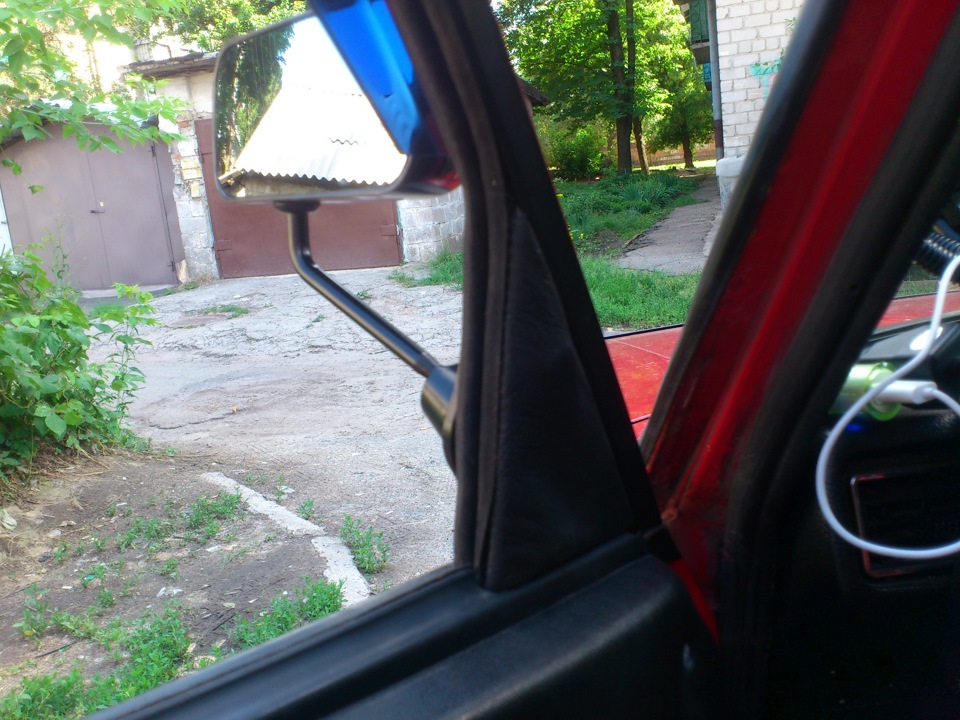 Заміна бічних дзеркал 1