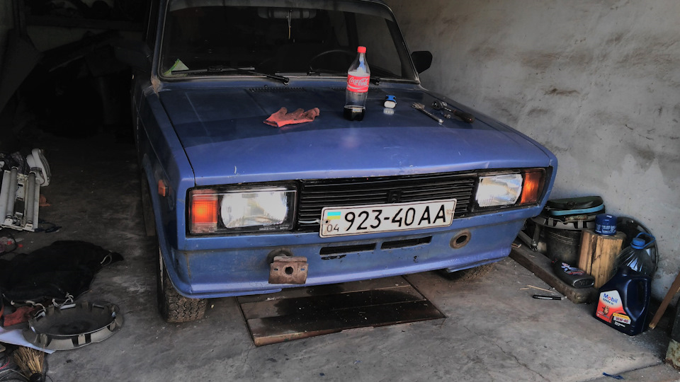 Вихідний у гаражі 3