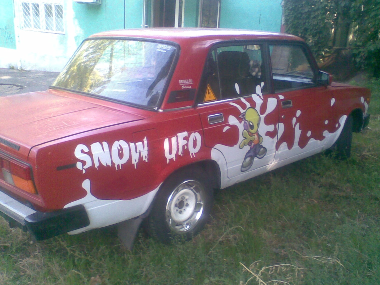 Приклеїв нову наклейку SNOW UFO 5