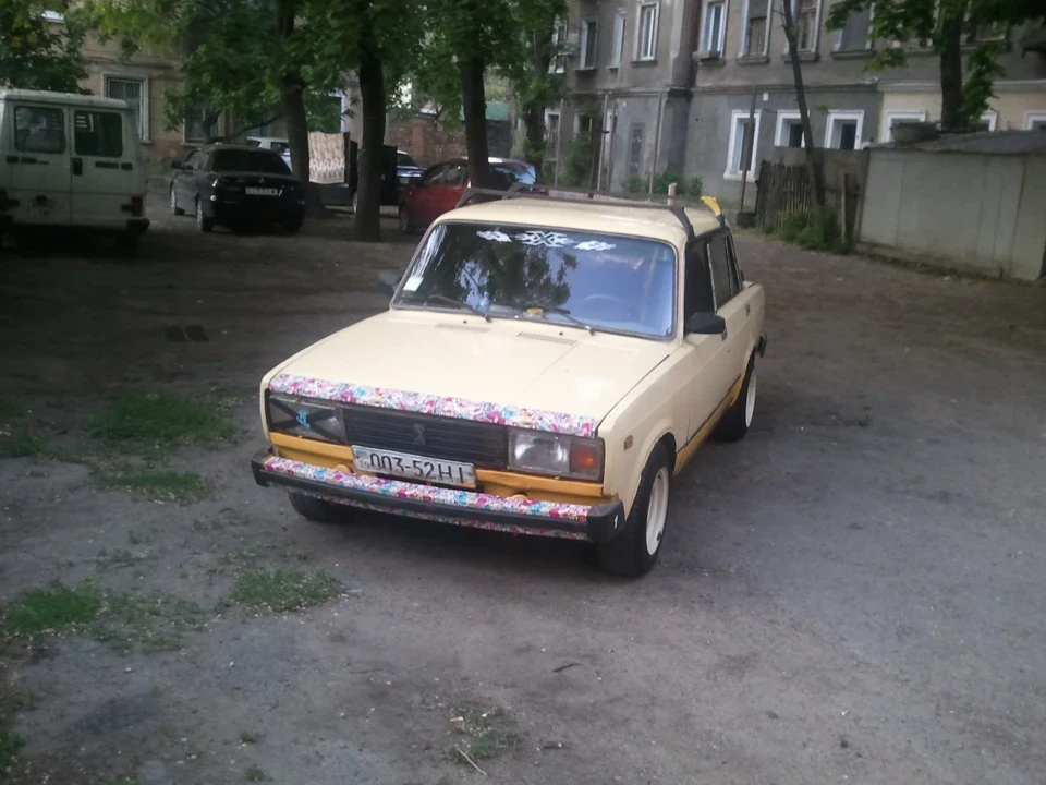 Sticker--bombing:))))