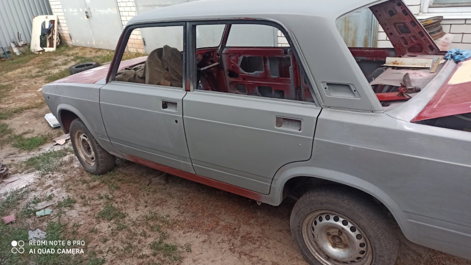 Виставив двері 1