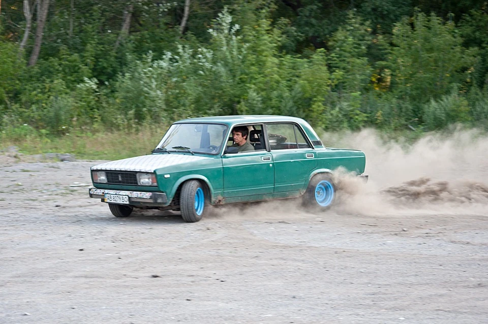 Подуріли