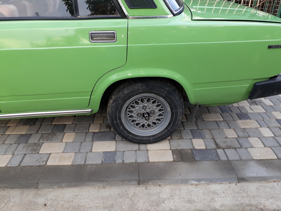 Ковпачки дисків Melber 3