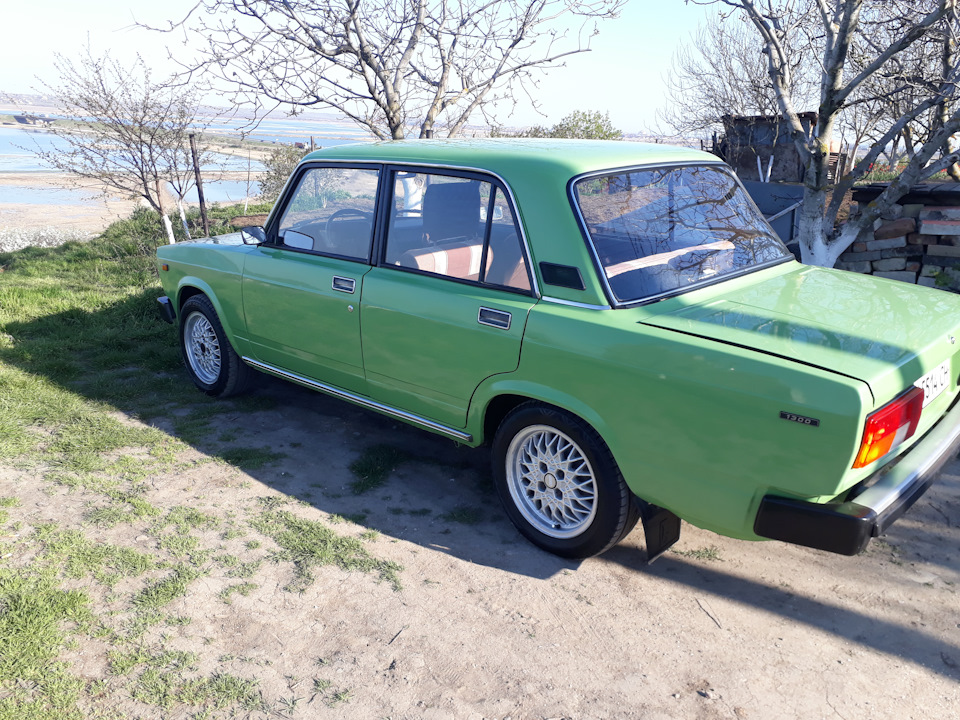 Ні про що і про все)) 3