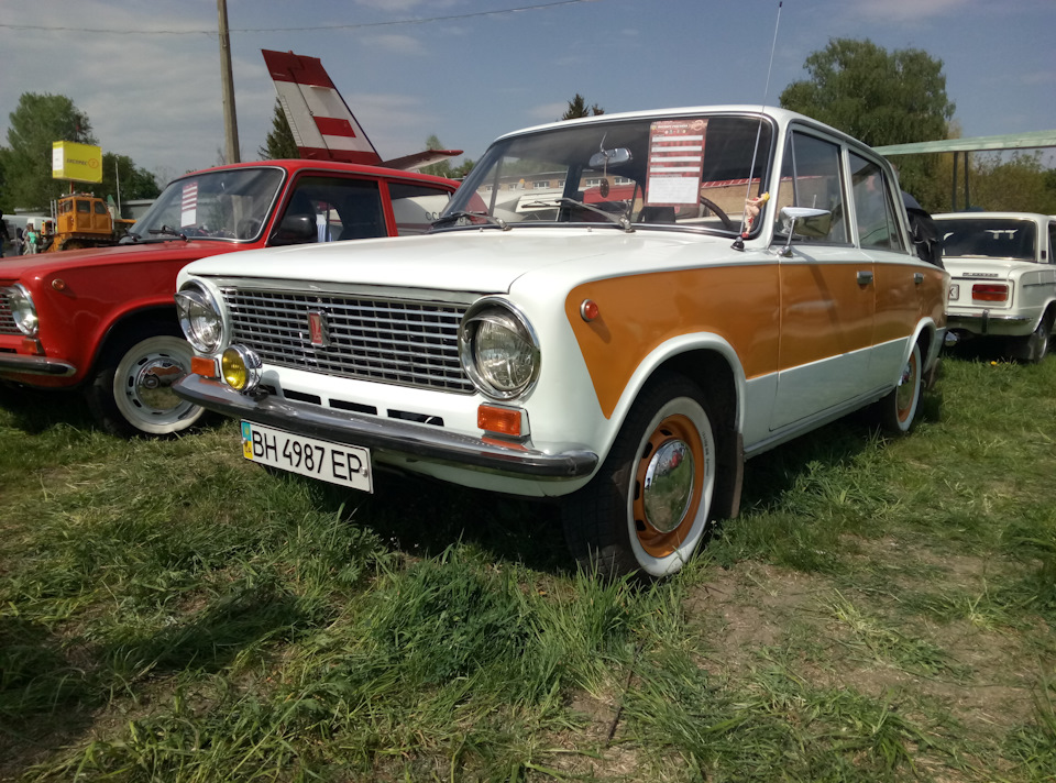 OldCarLand 2017 2