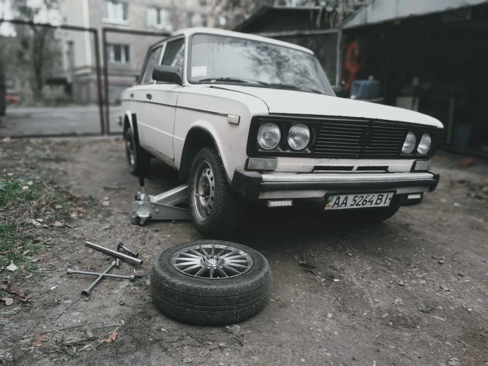 Переобув у зиму, ТО + обкатка домкрата.