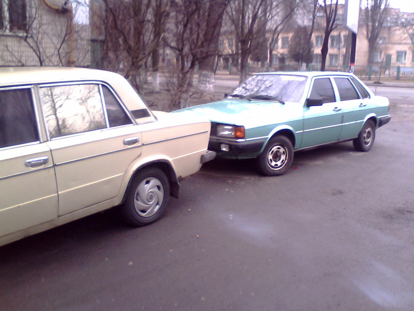 Тепер їх дві 2