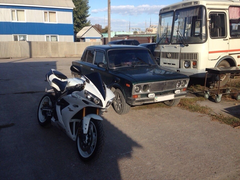 поповнення сім'ї (Yamaha R1) 2
