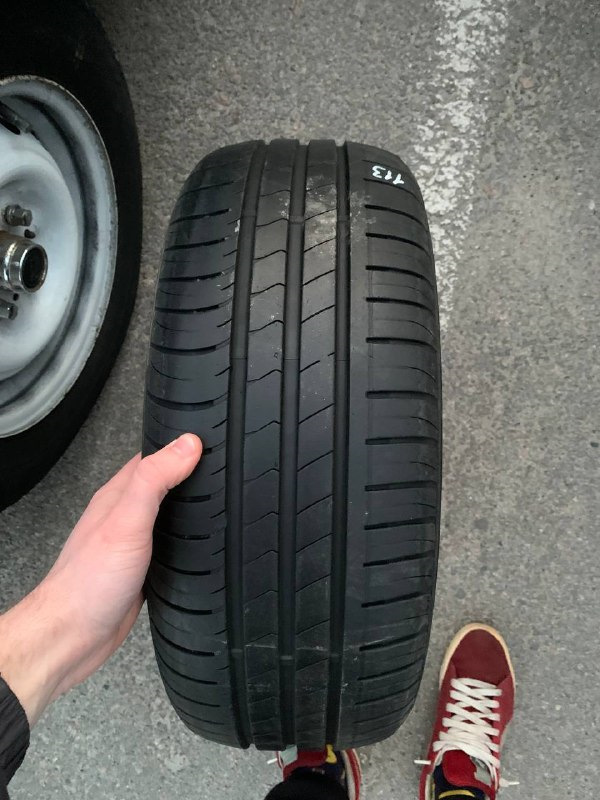 Гума 175/50/15 hankook 1