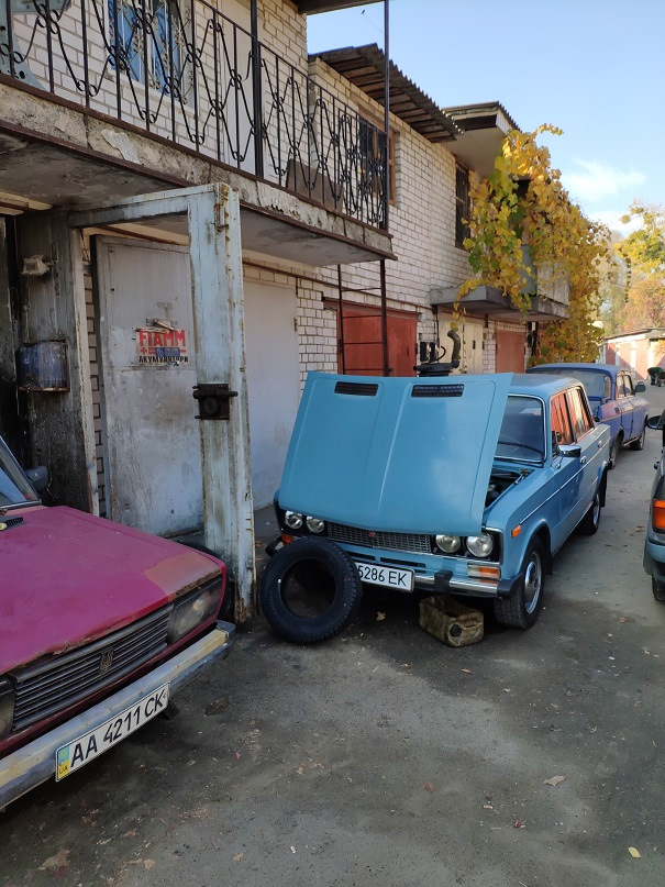 Розкрили двигун 3