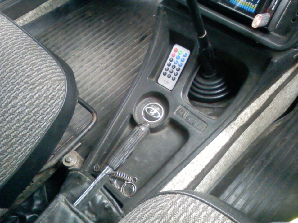 Замки, спойлер та аварійка. 3
