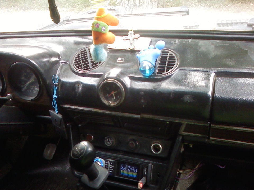Замки, спойлер та аварійка. 2