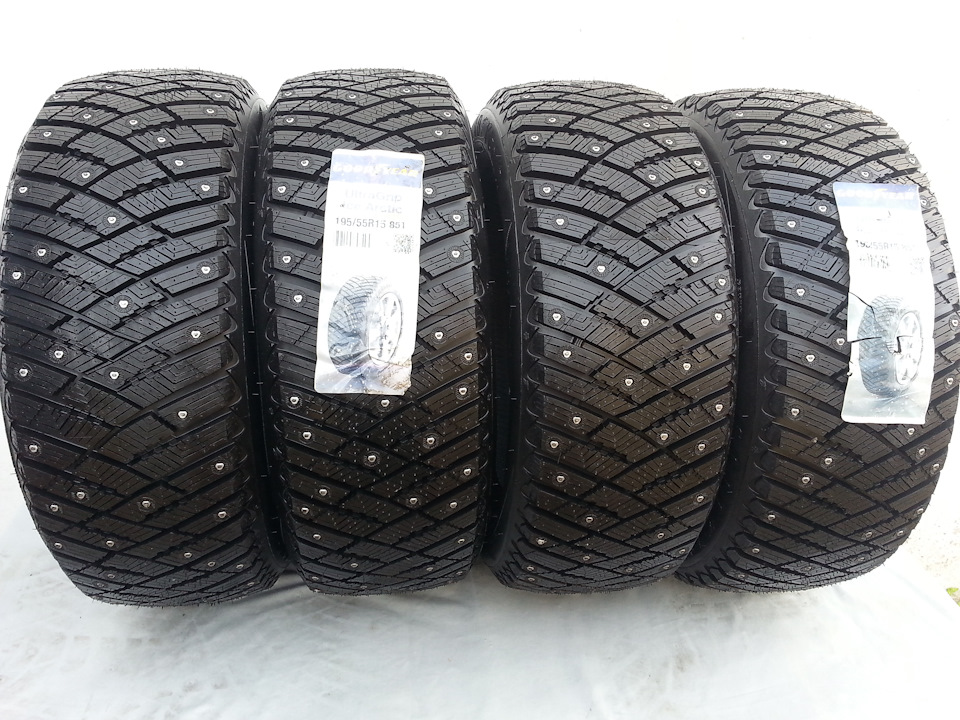 Зимні шини R15 195x55 Goodyear-Ultra-Grip-Ice-Arctic 2