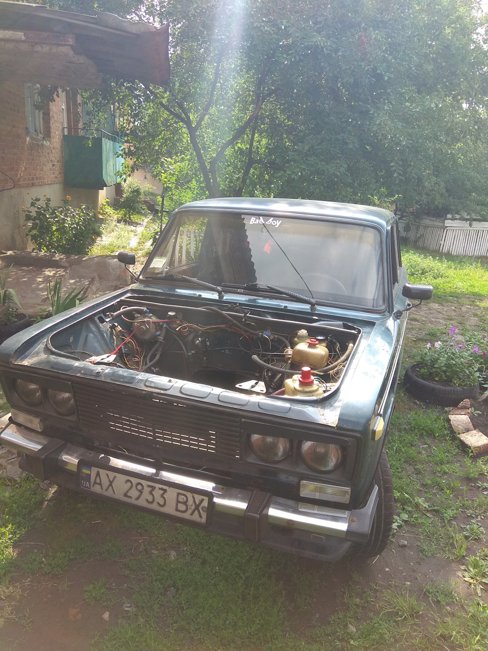 От забрали і встановили двигун. 4