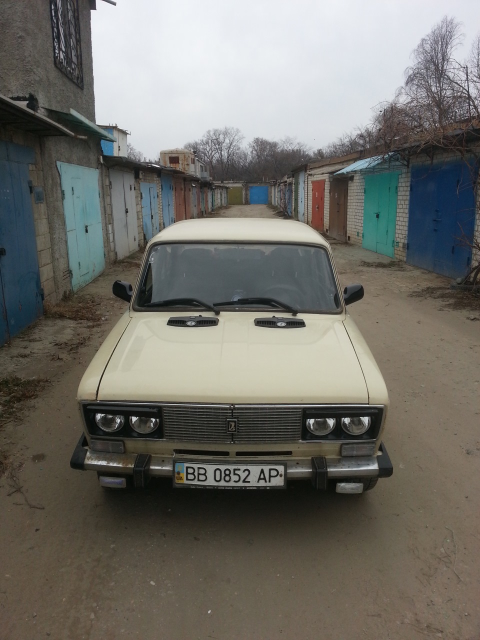 Виїжджав восени, а повернувся взимку))) 4