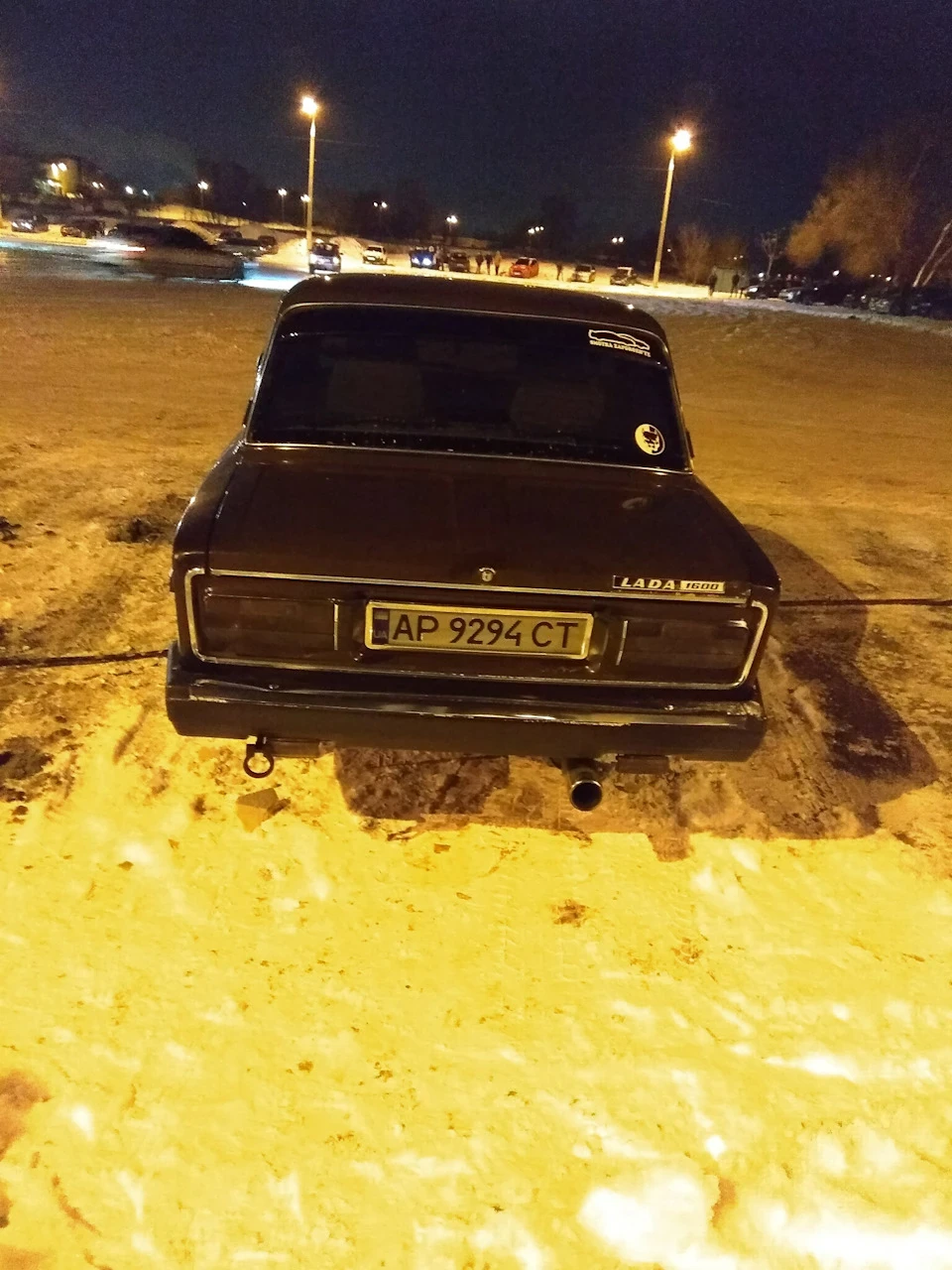 Встановлення буксирувальних гаків.