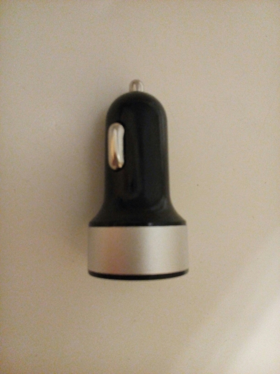 Заряджання USB в прикурювач 2