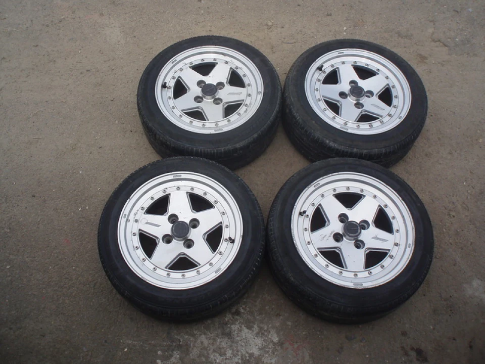 Куплю диски на свое авто R15!