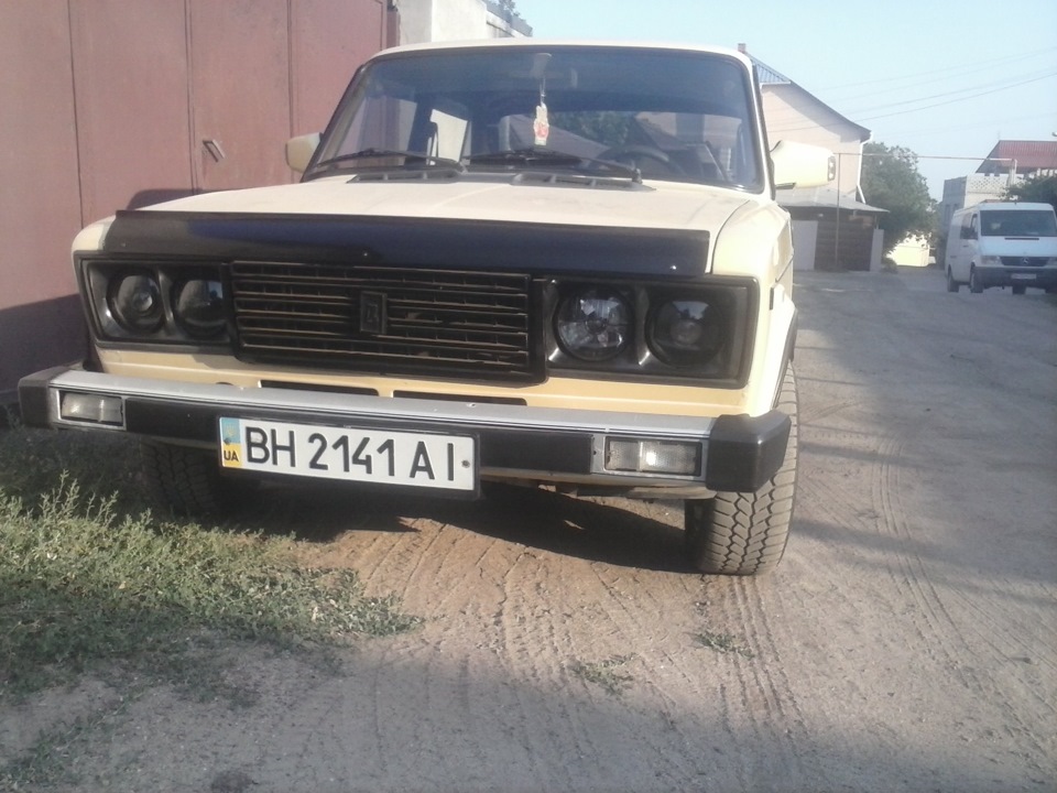 закінчив фари 4