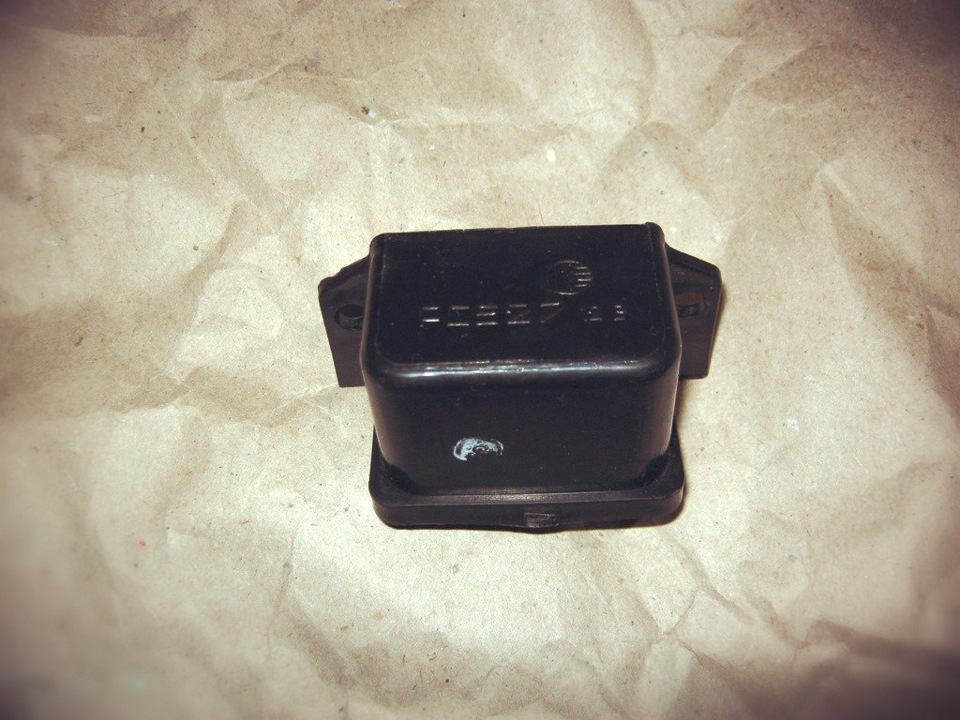 Генератор ШНива 120А 5