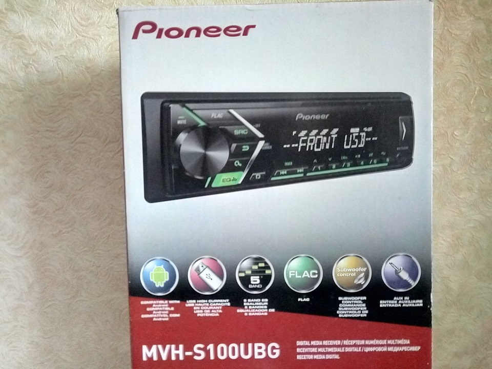 Нова голова Pioneer 1