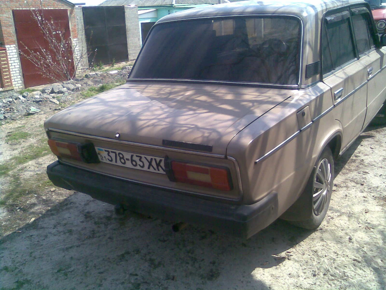 Зовнішній і внутрішній вигляд 3