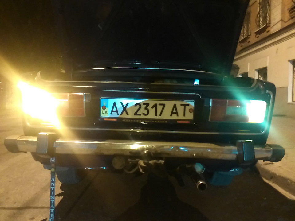 28 - Накладка та світлодіоди 1