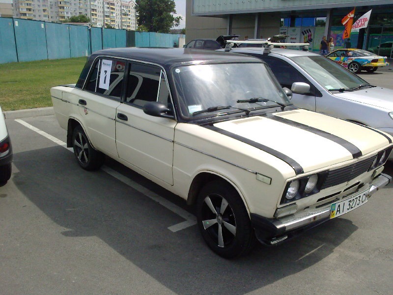 Дебют 1