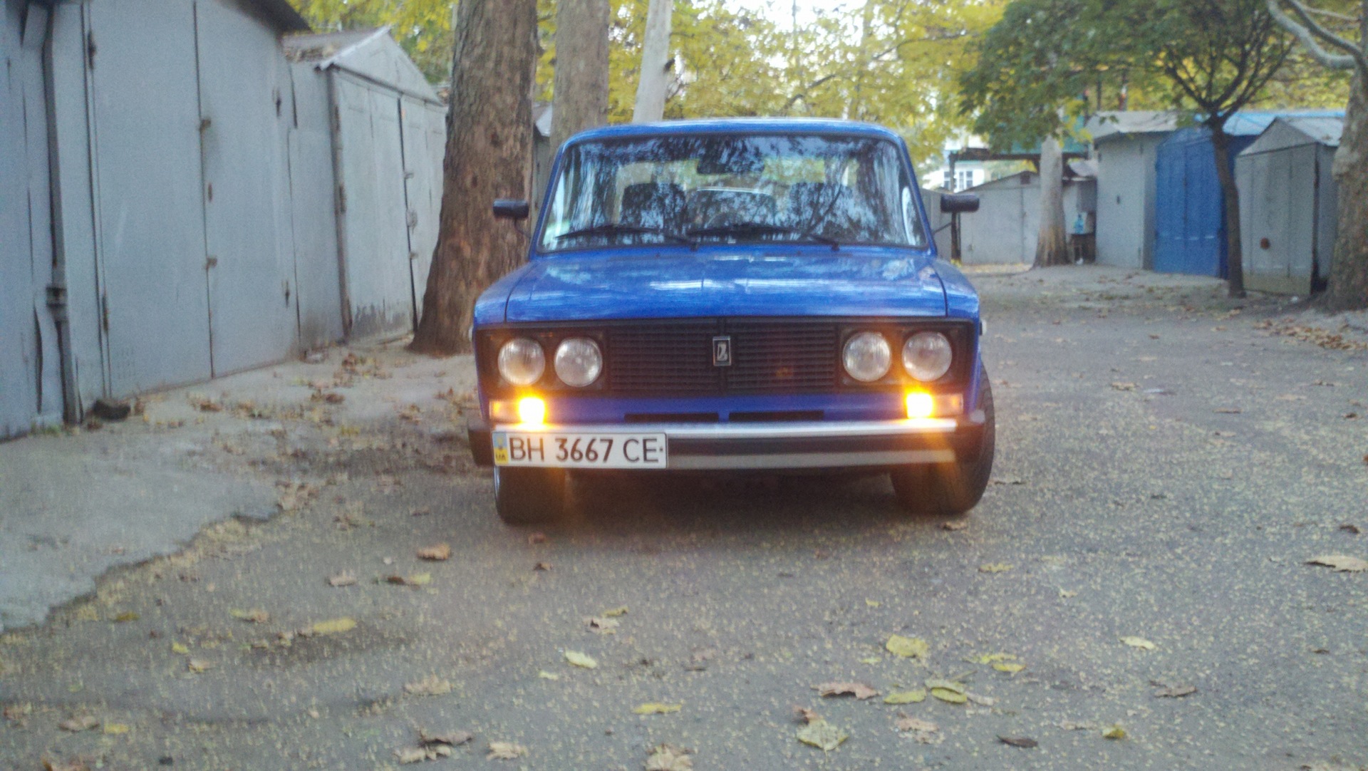 помаранчеві габарити та ксен 3000к 1