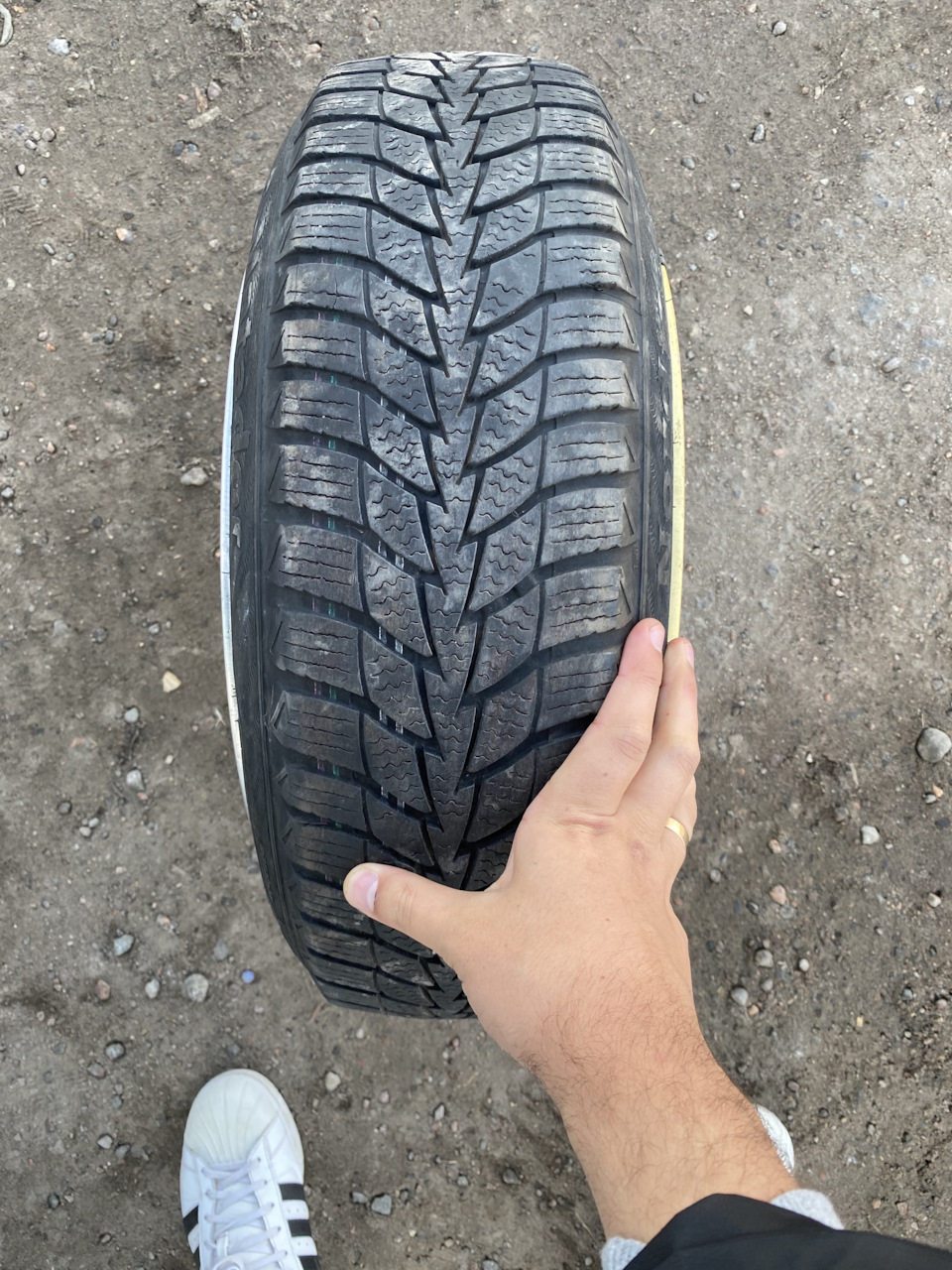 BBS MAHLE R14 ET11 J7 5x120 на ВАЗ 2106. Інструкція з встановлення. 3