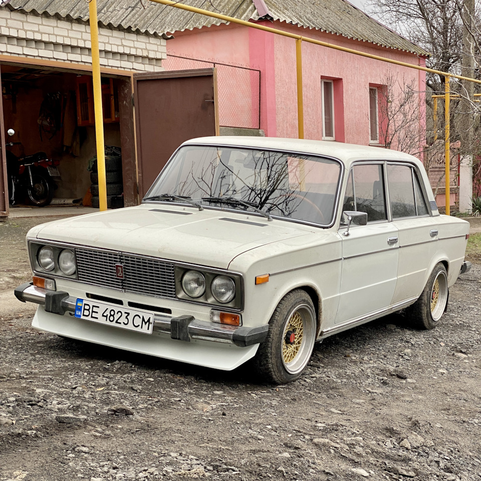 Розпродаж. 4